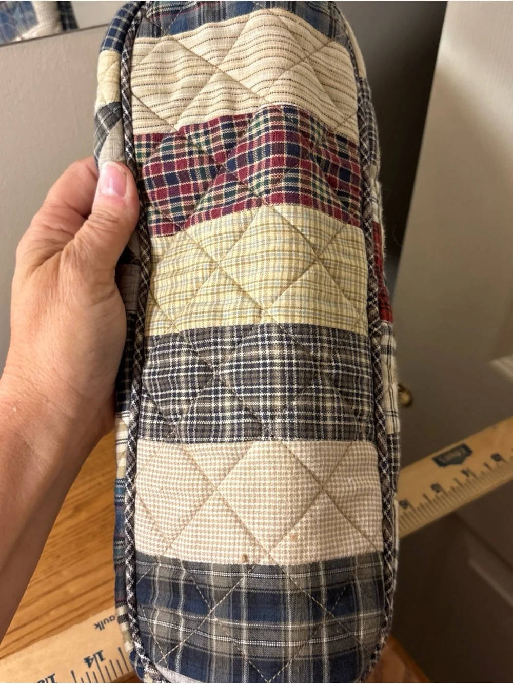 N/A stylish quilted